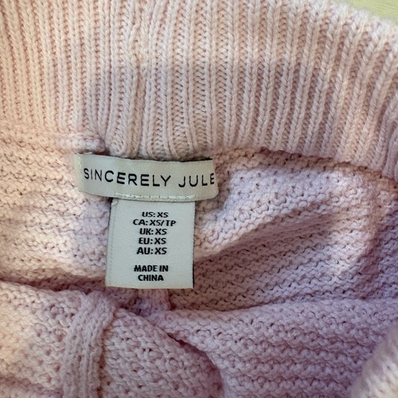 Matching knit set - Picture 3 of 3